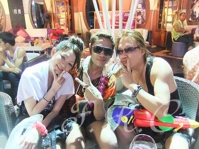 プーケット夜遊びツアーゴーゴーバー置屋