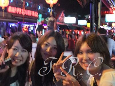 プーケット夜遊びツアーゴーゴーバー置屋