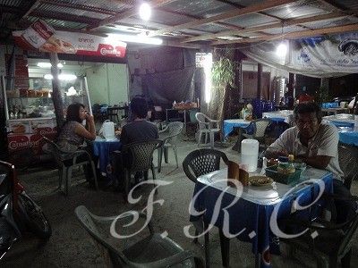 プーケット夜遊びツアーゴーゴーバー置屋