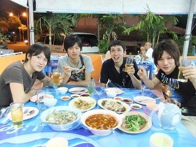 プーケット夜遊びツアーゴーゴーバー置屋