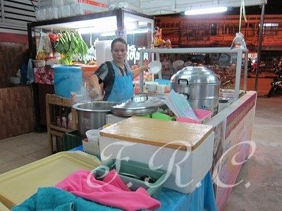 プーケット夜遊びツアーゴーゴーバー置屋