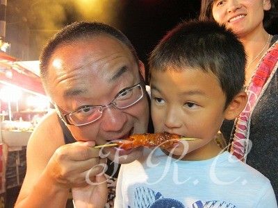 プーケットファミリー夜遊びナイトライフパトンビーチバングラ通り