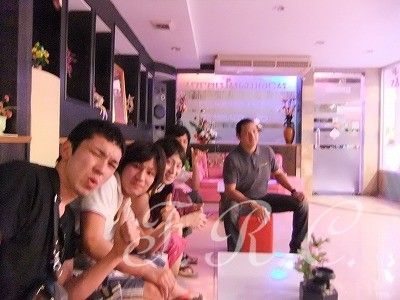 プーケット夜遊びツアーゴーゴーバー置屋