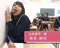 【エロ動画】壁！机！椅子！から飛び出る生チ○ポが人気の進学校！