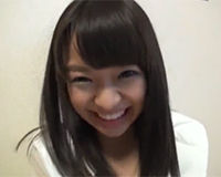 【エロ動画】笑顔が可愛い童顔の女の子と楽しくSEXする！