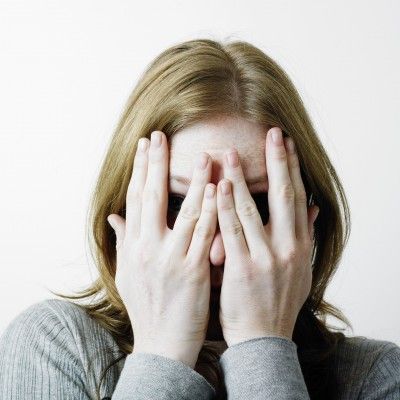 hide_eyes