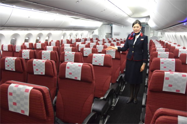 JAL_SKY_SUITE_787_003