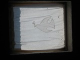 天窓の飾りは平和の鳩
