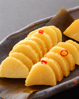 takuan-pickled raddish