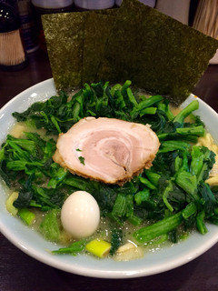 ワイ家系ラーメン大臣、ほうれん草のデフォの量をこれに策定