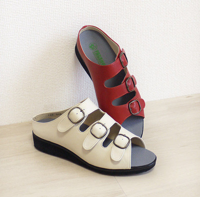 「ロッカ」白、レンガ