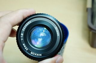 Nikon Ai-s NIKKOR 50mm F1.8 のクモリを分解/清掃 : 中古カメラ ...