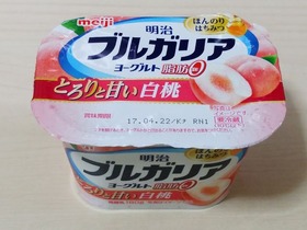 ブルガリアヨーグルト とろりと甘い白桃