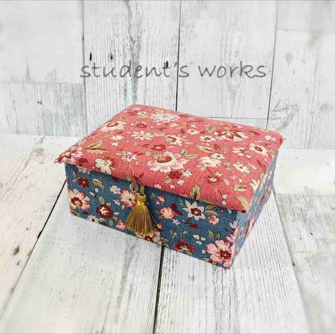 アンティークボックス。〜生徒様作品〜 : カルトナージュな生活