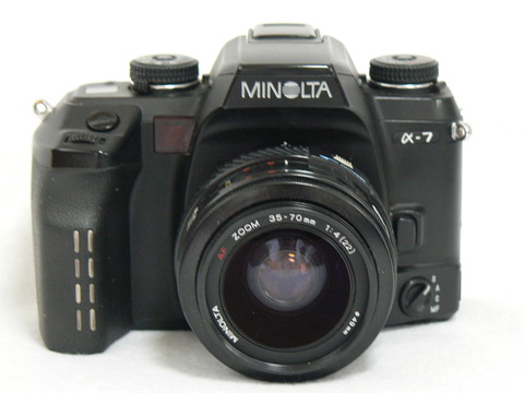 019a15ed-s.jpg