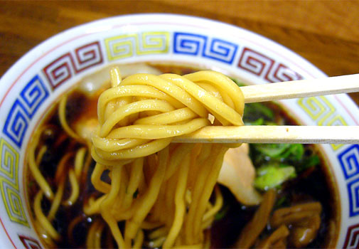 中華そば ○丈 中華そば(麺アップ)