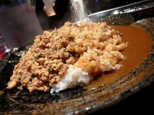 ゴヤクラ ビーフ+キーマ(アップ)