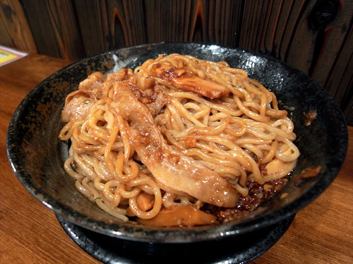 麺屋 わっしょい 男のまぜ麺(混ぜた後)