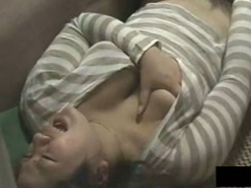 【オナニー隠し撮り】自宅から丸見えの向かいのエッチなお姉さんがローター＆高速手マンでオナニー中を撮影！