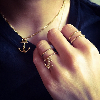 mias_j_ring