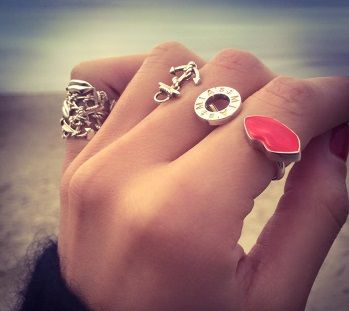 mias_j_ring2