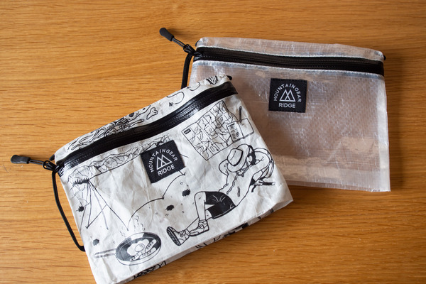 使い勝手抜群 [RIDGE MOUNTAIN GEAR Travel Pouch Plus