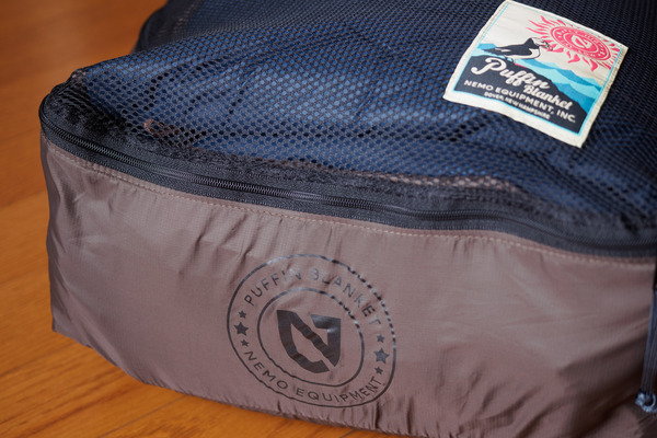 あると便利です 〜 NEMO Equipment PUFFIN BLANKET : 山に野に川