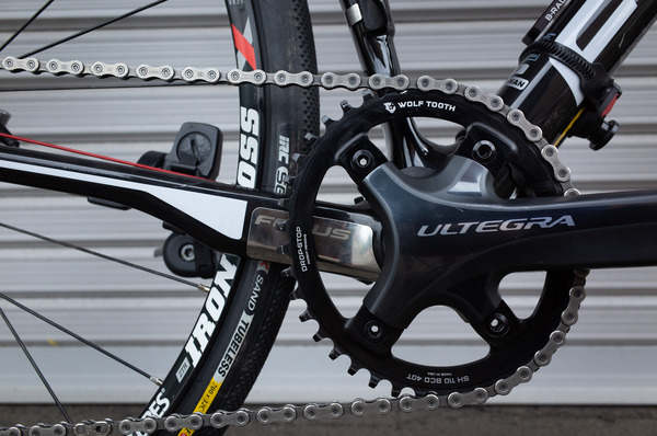 DI2 シマノ アルテグラ 12速 フロントシングル ロードバイクのフロント