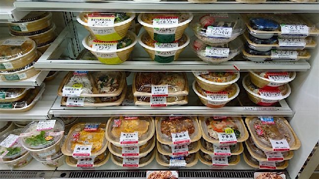 コンビニ弁当 カロリーランキング トップは約1000kcalのファミマ弁当 ゲームかなー