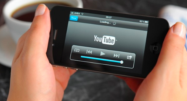 ほぼ毎日スマホで動画を見る 10代では4割超 ゲームかなー