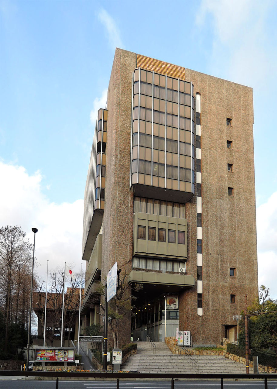 尼崎市総合文化センター 公共施設／デザイン