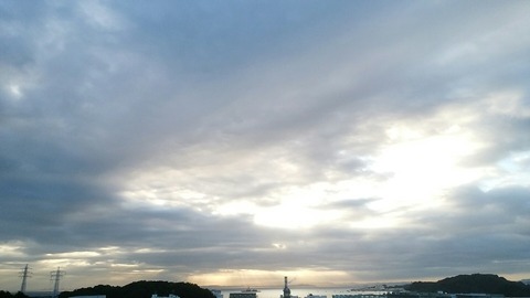 [画像:bfe45660-s.jpg]