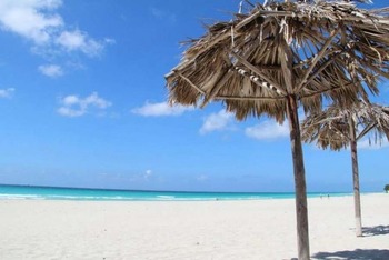 beachinvaradero-compressor-640x427