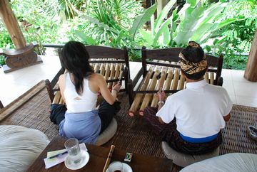 ガムラン ティンクリッ バリ島 お稽古 プチホテル