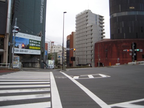 2011-10-19No(003)