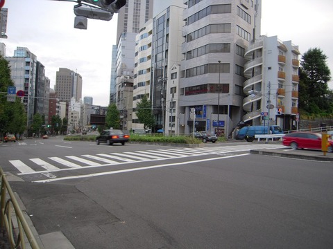 2011-10-19No(008)