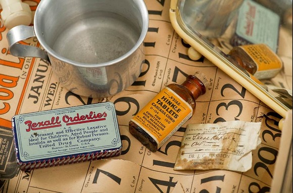 Jon-Crispin-Willard-Suitcases-20