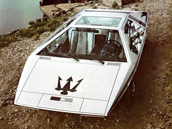 maserati_boomerang_5-800x600