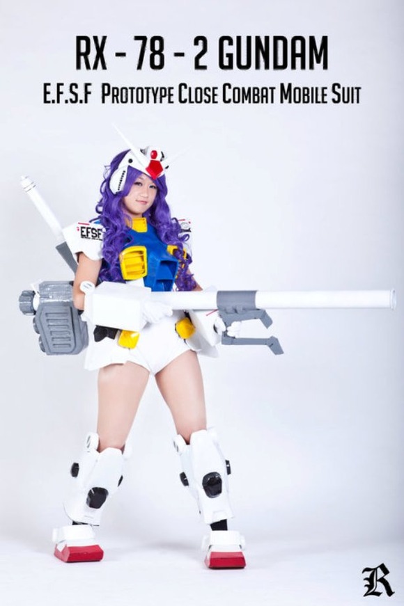 gundam_girl_ready_for_battle_by_bonkersjune16-d34f5b0