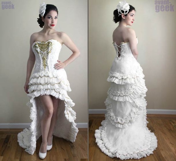 avant-geek-toilet-paper-wedding-dress-2