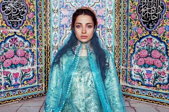 The-Atlas-of-Beauty-Mihaela-Noroc-11