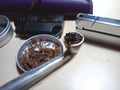 20170117-ryo-cohiba-cigarette-re-rolling-2