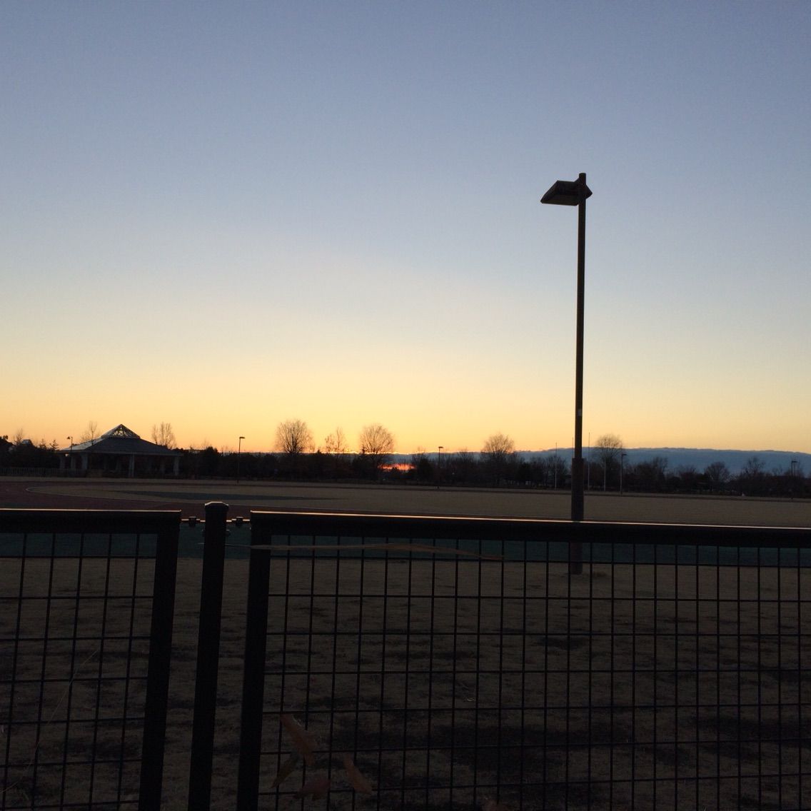 2015-01-01-06-59-40