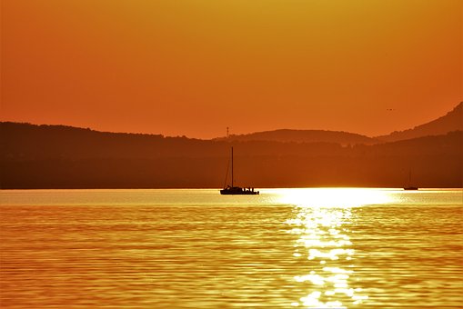 lake-balaton-2640179__340