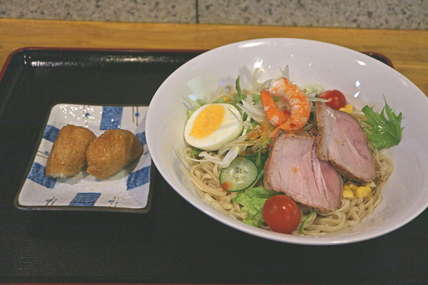 12一口いなりとサラダ麺IMG_4960