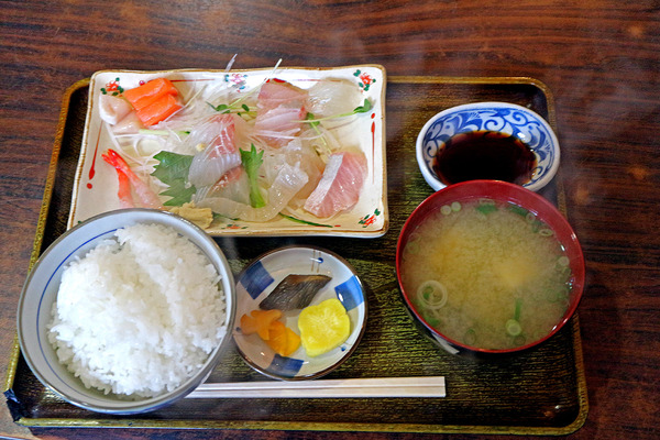 12さしみ定食IMG_4422