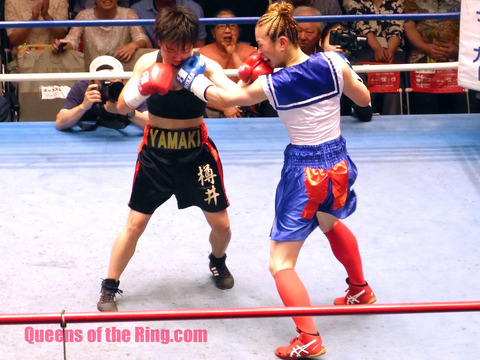 Mont_Blanc_Miki_vs_Natsuki_Tarui-5