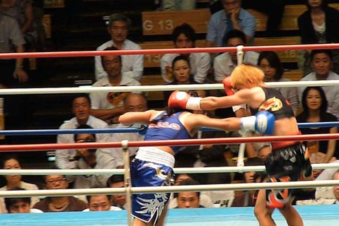 花形冴美 vs ジュジース・ナガワ