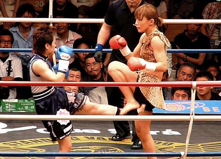 渡辺久江 vs 山田純琴