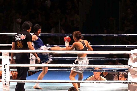 神村エリカ vs ノングネーン